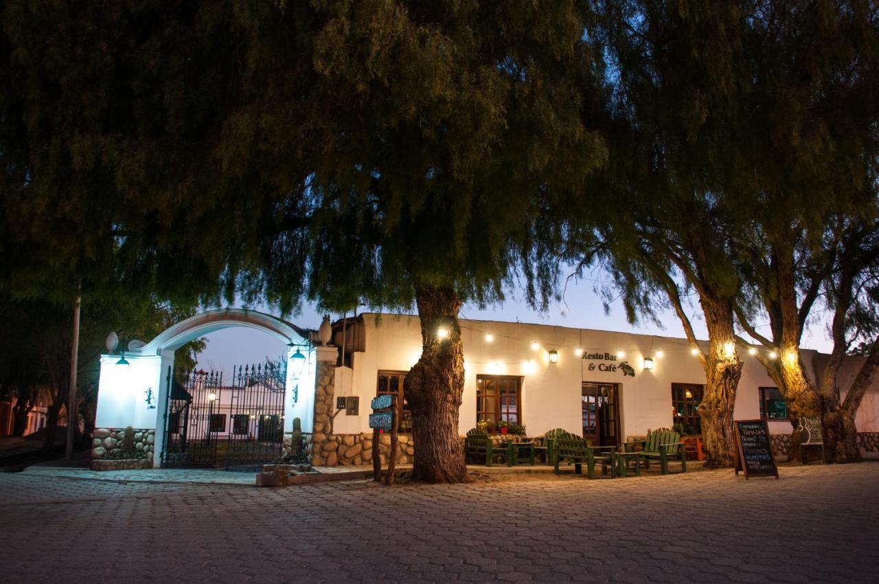 Hotel Tampu à Cachí Extérieur photo