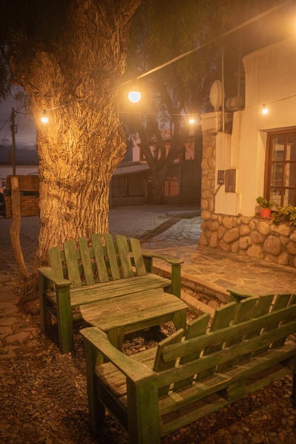 Hotel Tampu à Cachí Extérieur photo